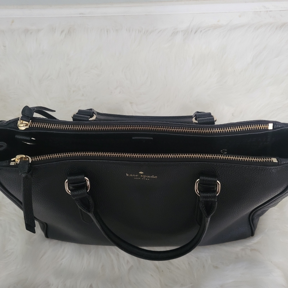 Kate Spade Black Leather Leighann Satchel / Tote Handbag (Mulberry Street) - Picture 3 of 14